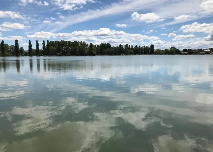 Ferienhaus Maison Familiale Au Coeur Du Village Avec Jardin Clos Et Terrasse - Fr-1-497-252 Le Mêle-sur-Sarthe